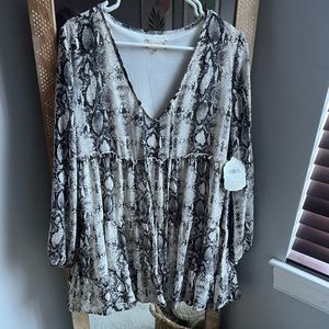 Altered state small dress